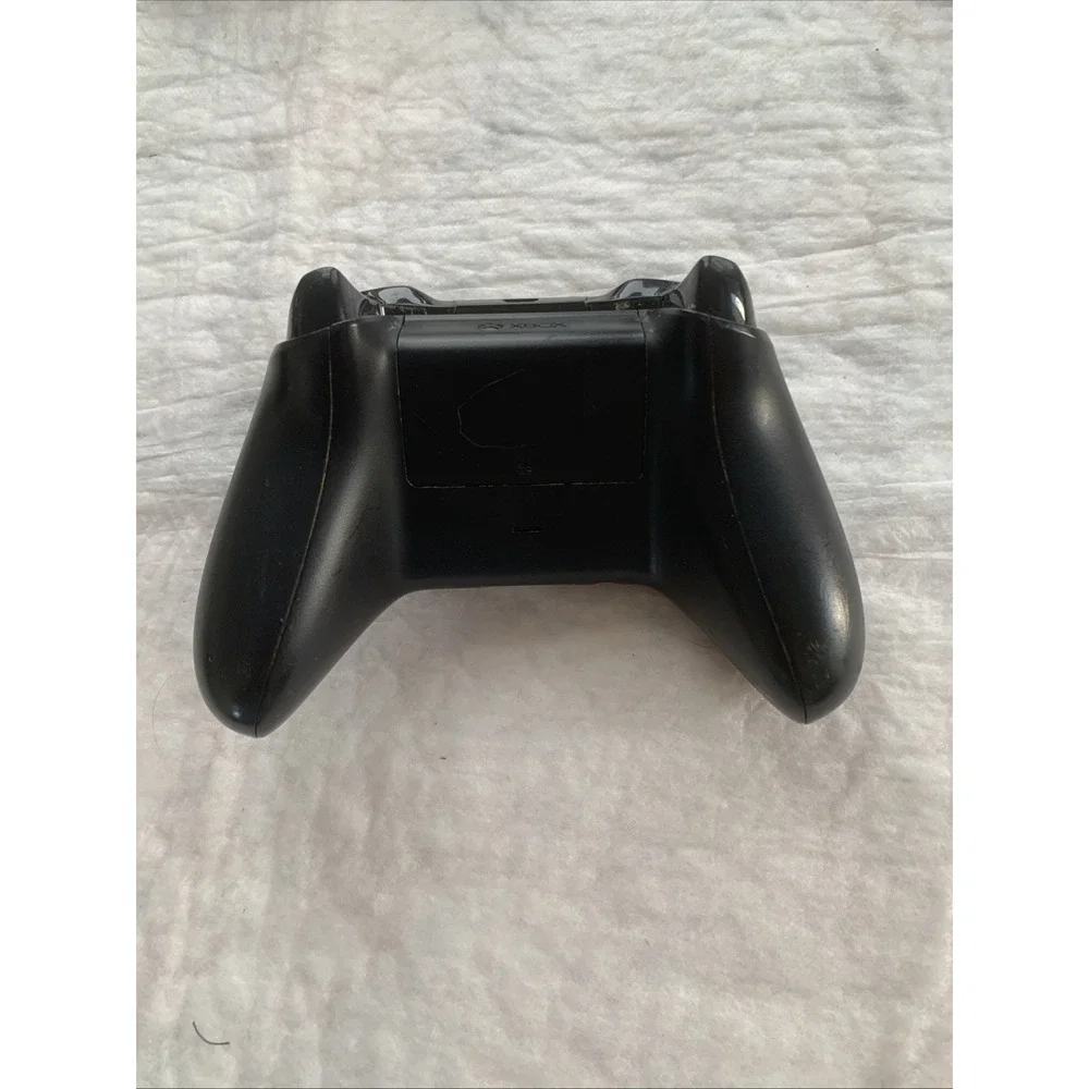 Microsoft Xbox One Black Wireless Controller Model 1697 - Untested
